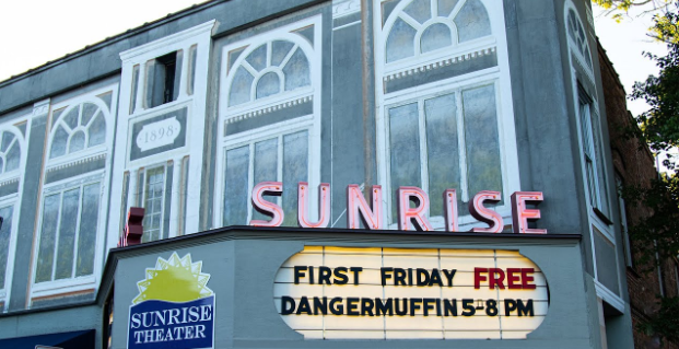 southern pines movie theater​